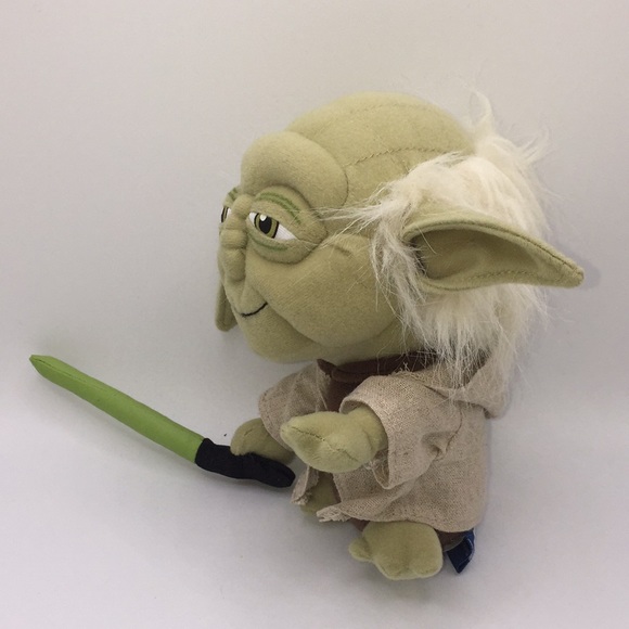 Star Wars Yoda 7” Plush Stuffed Toy Figure - Picture 7 of 10
